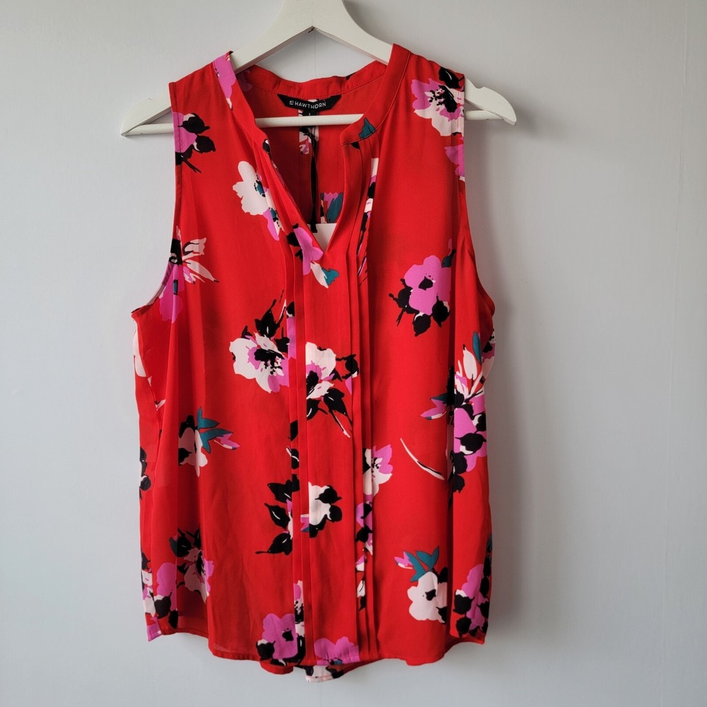 41 Hawthorn stitch fix womens red floral top size L Pleated Detail Split Neck